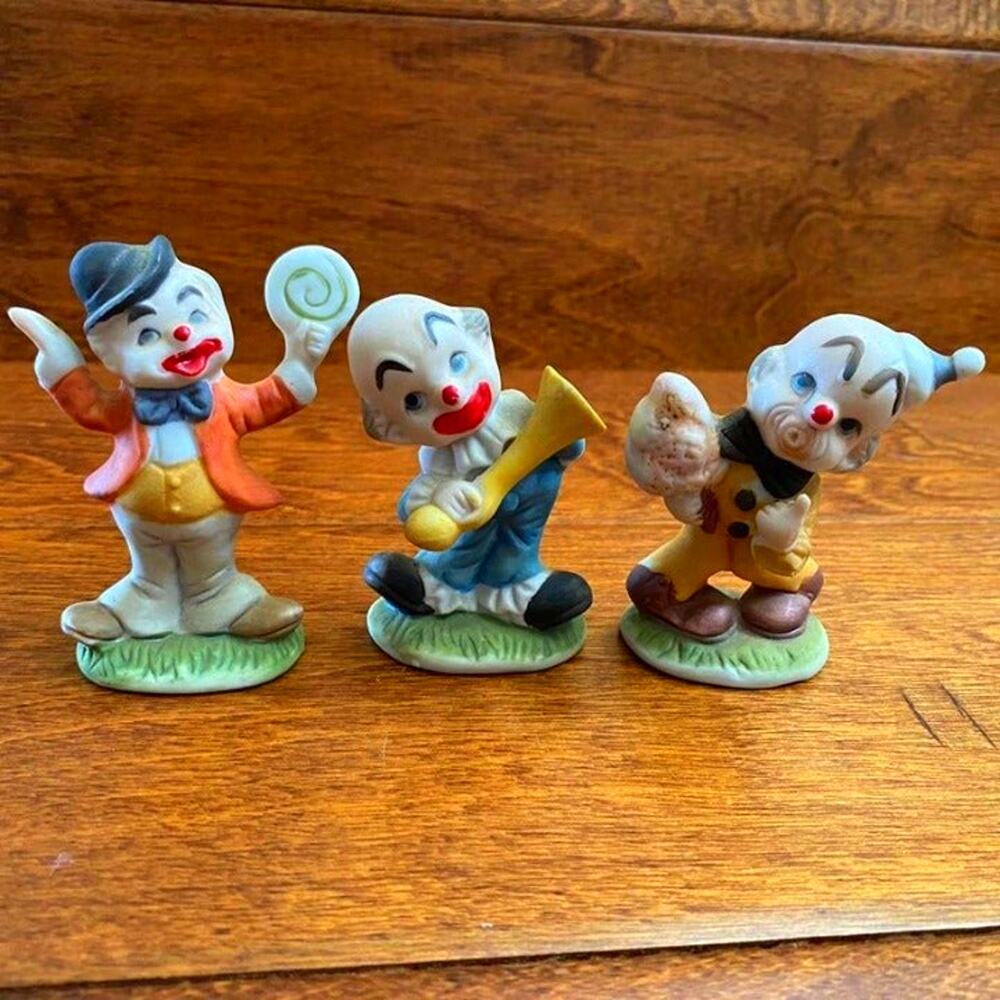 Vintage Bisque Porcelain Clown Figurines Set of 3 Hand Painted Taiwan